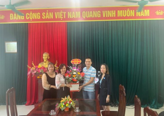 Zila Vietnam gửi hoa chúc mừng 20.10